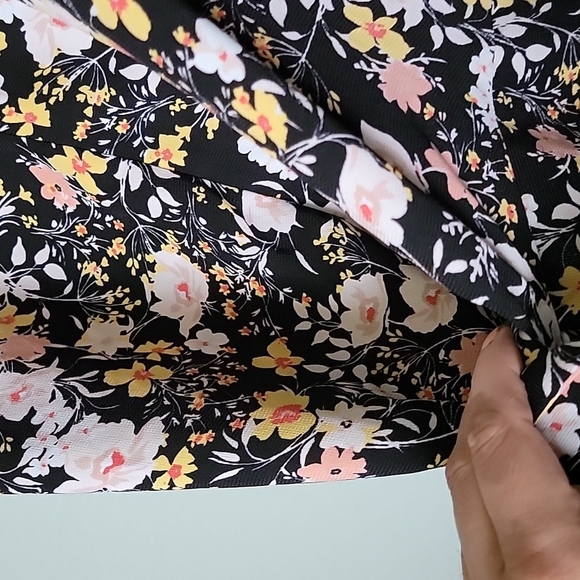 Liz Claiborne Spring Office Tie Neck sleeveless floral top XXL - Picture 4 of 6